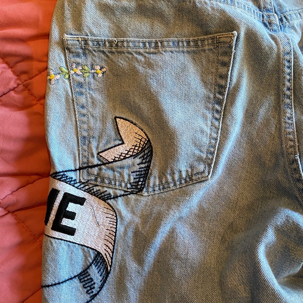 Jeans - Picture 5 of 5